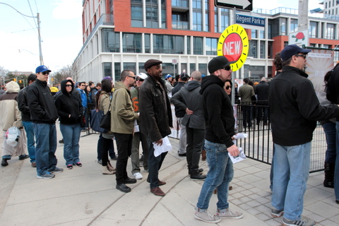 2014TorontoChickenWingFestival-74